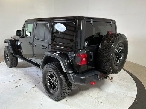 Certified 2024 Jeep Wrangler Unlimited Rubicon AWD/4WD image 5