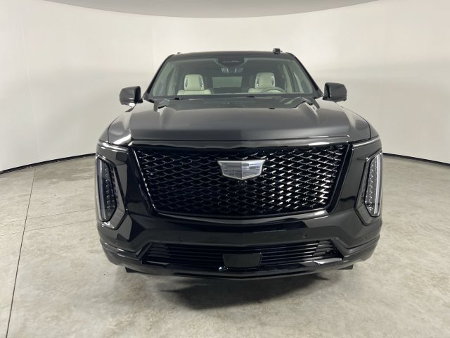 Used 2026 Cadillac Escalade ESV Platinum Sport w/ LPO, ONYX Package AWD/4WD image 3