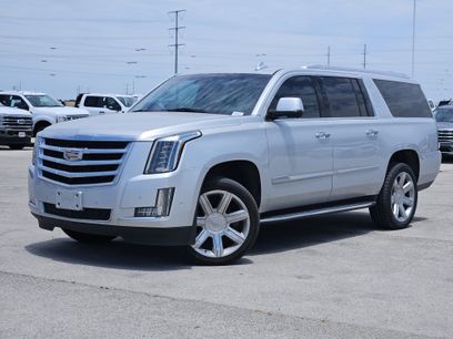 Used 2020 Cadillac Escalade ESV Luxury