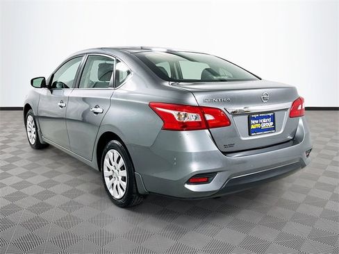 Used 2017 Nissan Sentra S image 5
