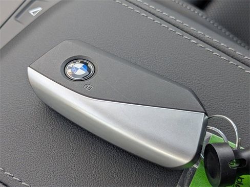 New 2026 BMW X1 xDrive28i w/ M Sport Package image 34