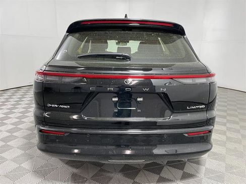 New 2026 Toyota Crown Signia AWD/4WD image 6