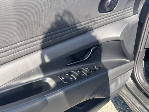 New 2026 Hyundai Elantra Sport FWD image 17