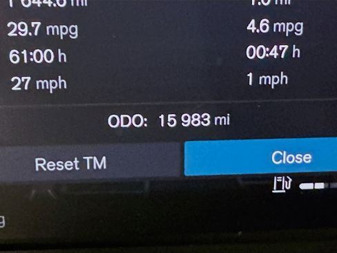 Used 2025 Volvo S60 B5 Core image 19