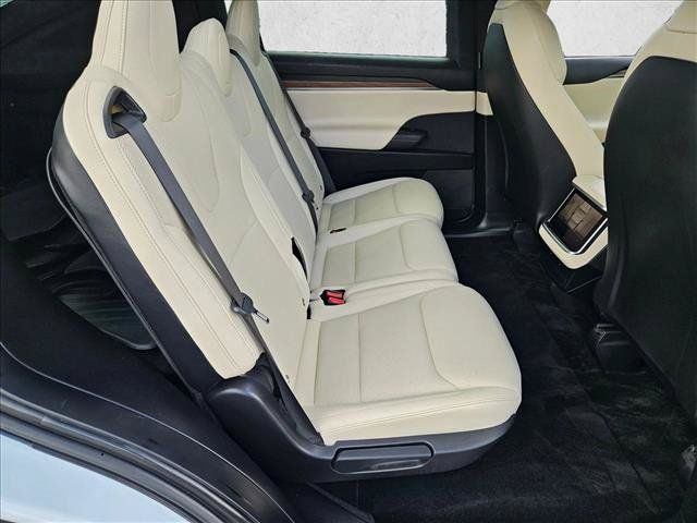 Used 2022 Tesla Model X AWD/4WD image 19