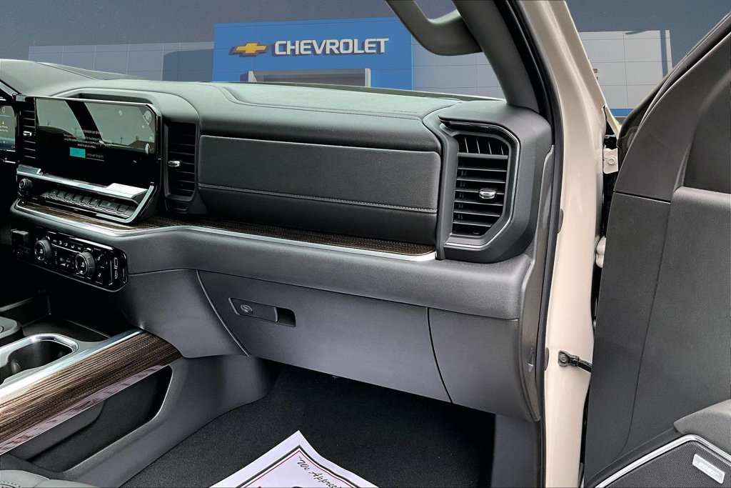 New 2026 Chevrolet Silverado 1500 RST w/ Safety Package AWD/4WD image 30