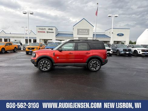 Used 2022 Ford Bronco Sport Outer Banks AWD/4WD image 2