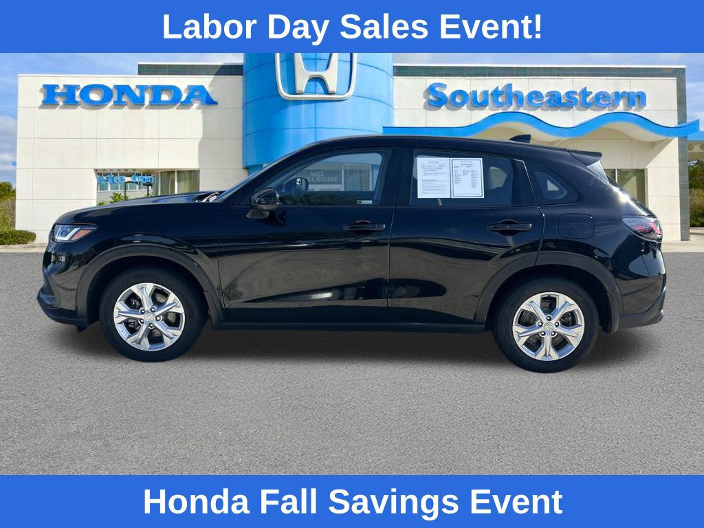 Used 2023 Honda HR-V LX image 6