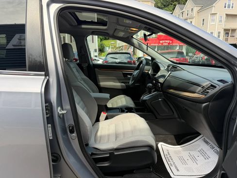 Used 2017 Honda CR-V EX image 14