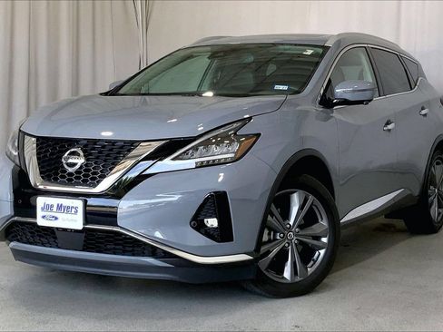 Used 2022 Nissan Murano Platinum w/ Cargo Package FWD image 2
