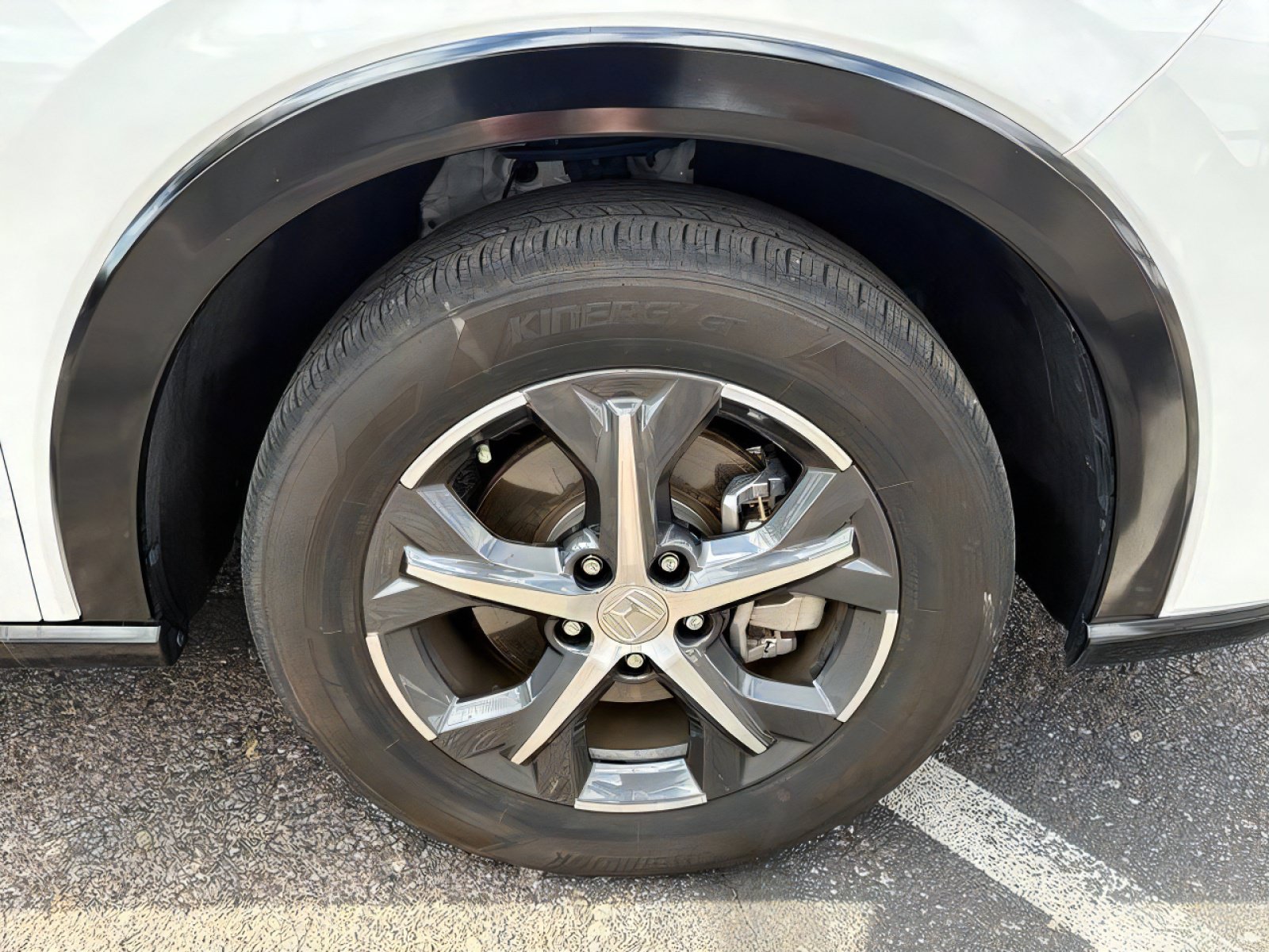 Used 2025 Honda HR-V EX-L image 9