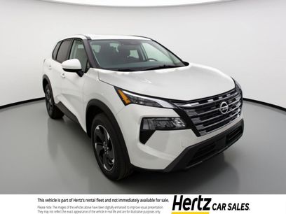 Used 2025 Nissan Rogue SV