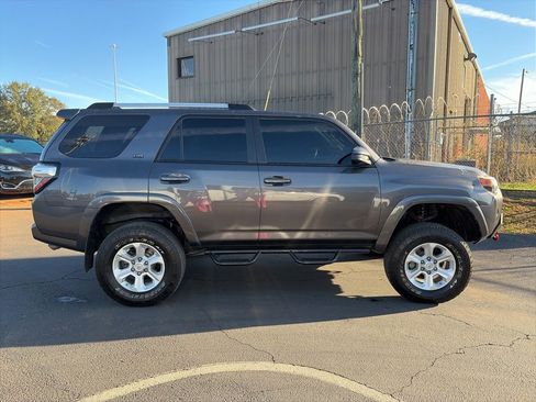 Used 2021 Toyota 4Runner SR5 image 8
