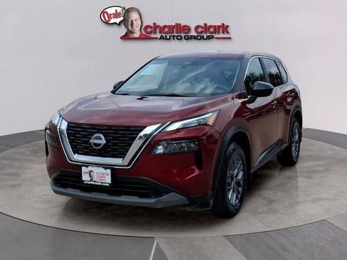 Certified 2023 Nissan Rogue S FWD image 1