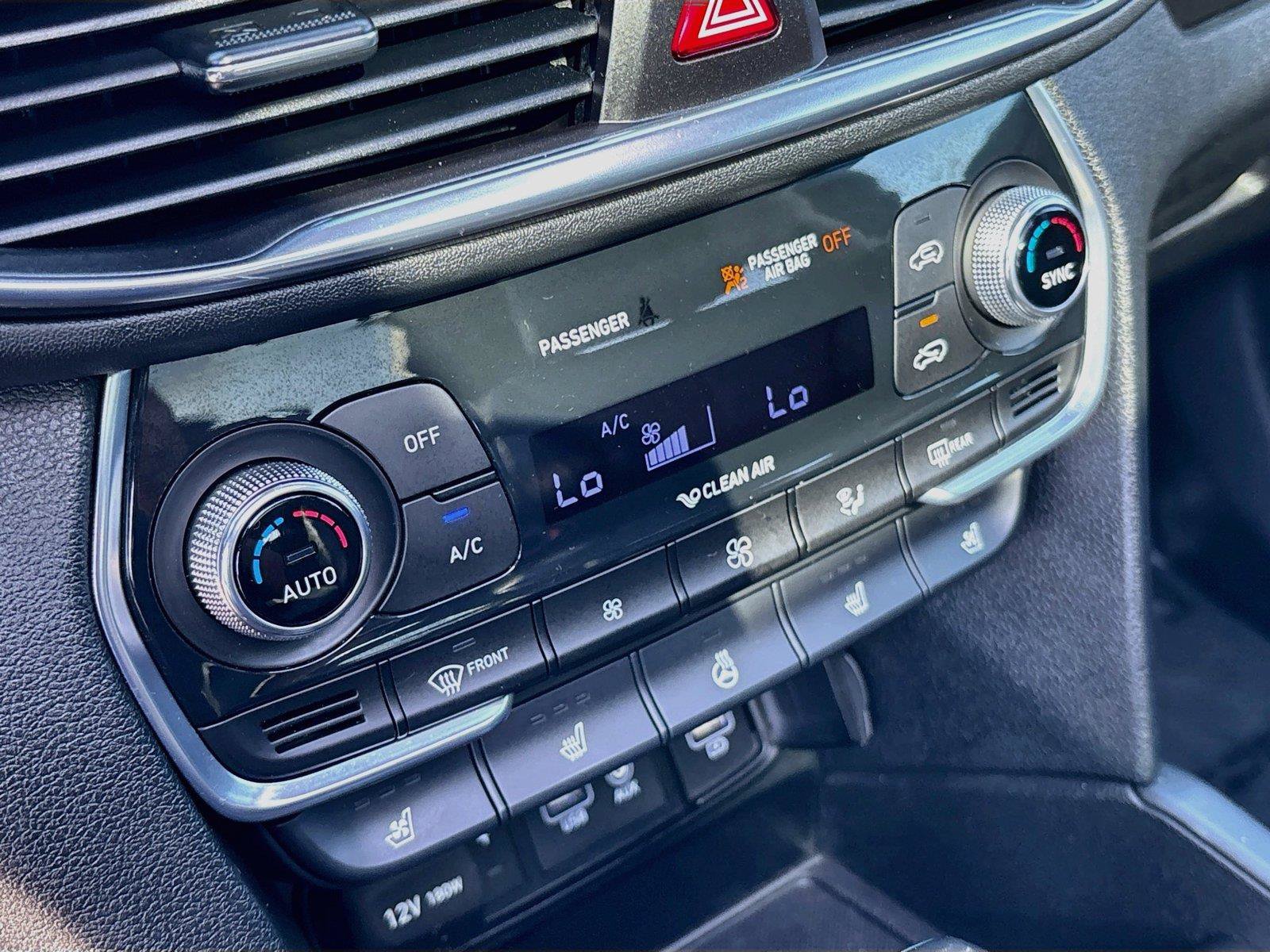 Used 2019 Hyundai Santa Fe FWD image 16