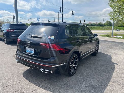 Used 2022 Volkswagen Tiguan SEL R-Line AWD/4WD image 3