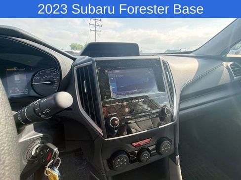 Used 2023 Subaru Forester AWD/4WD image 18