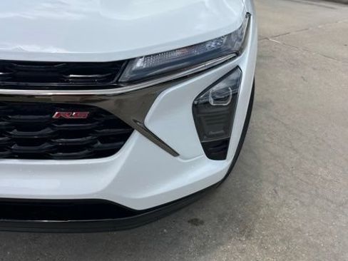 New 2026 Chevrolet Trax RS FWD image 11