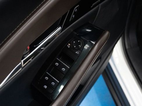 Used 2023 MAZDA CX-30 AWD 2.5 S w/ Premium Package image 15