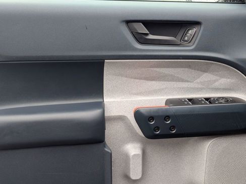 Used 2023 Ford Maverick XLT w/ Equipment Group 300A Standard image 12