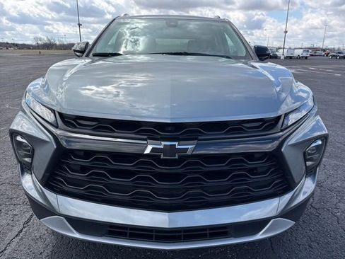 Used 2023 Chevrolet Blazer LT w/ Convenience Package image 2