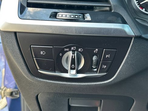 Used 2019 BMW X3 xDrive30i w/ M Sport Package 2 image 26