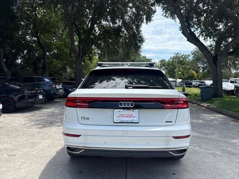 Used 2023 Audi Q8 Premium w/ Convenience Package AWD/4WD image 8