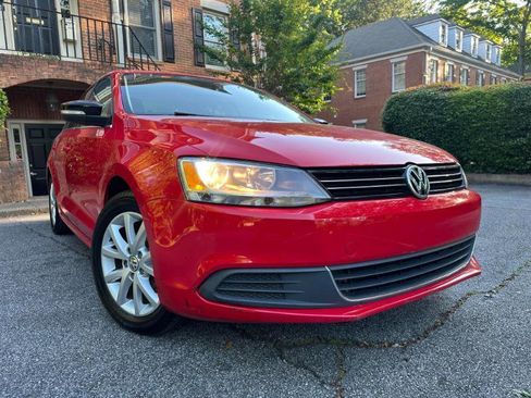 Used 2014 Volkswagen Jetta SE FWD image 6