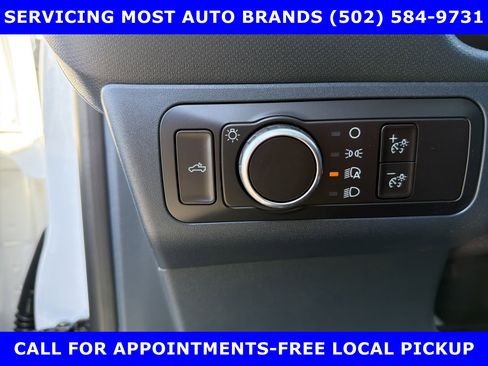 New 2026 Ford Maverick XL image 17