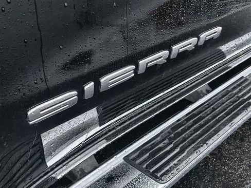 Certified 2022 GMC Sierra 1500 SLT w/ SLT Premium Package image 33