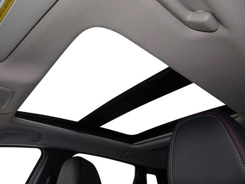 New 2026 Nissan Kicks SR w/ SR Premium Package image 20