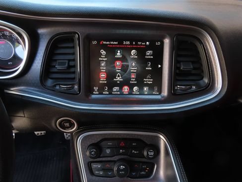 Used 2016 Dodge Challenger R/T Scat Pack w/ Leather Interior Group RWD image 25