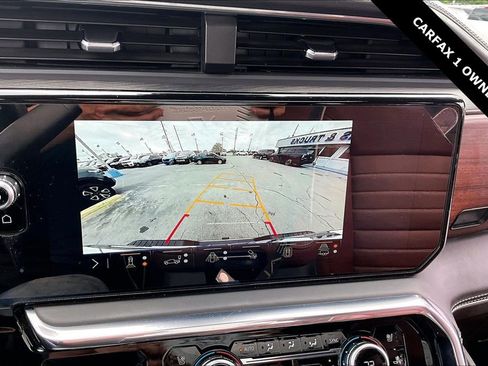 Used 2025 GMC Sierra 3500 Denali Ultimate AWD/4WD image 15