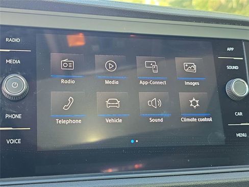 Used 2019 Volkswagen Jetta SEL image 17