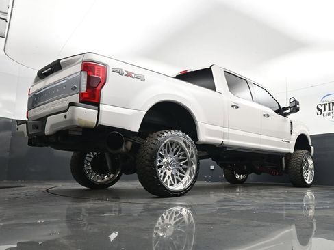 Used 2019 Ford F250 Platinum AWD/4WD image 32