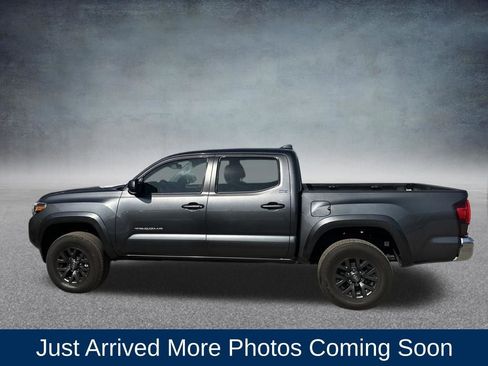 Used 2023 Toyota Tacoma SR5 image 2