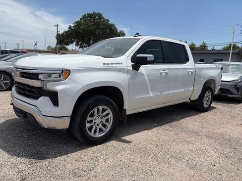 Used 2023 Chevrolet Silverado 1500 LT AWD/4WD image 2
