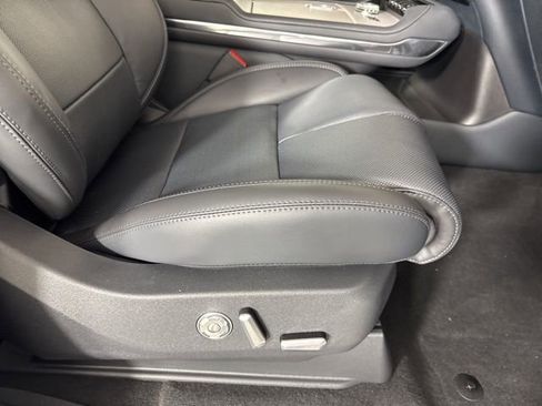 New 2025 Lincoln Navigator Reserve w/ Jet Appearance Package image 21