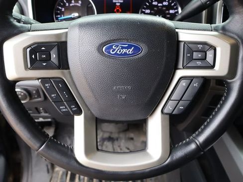 Used 2022 Ford F250 Lariat w/ Lariat Ultimate Package AWD/4WD image 11