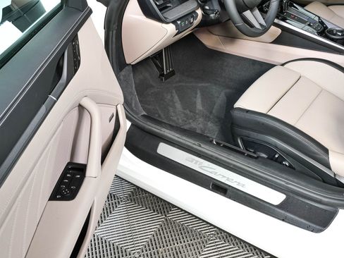 New 2026 Porsche 911 Carrera RWD image 8