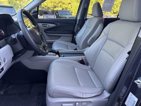 Used 2021 Honda Pilot Elite image 5