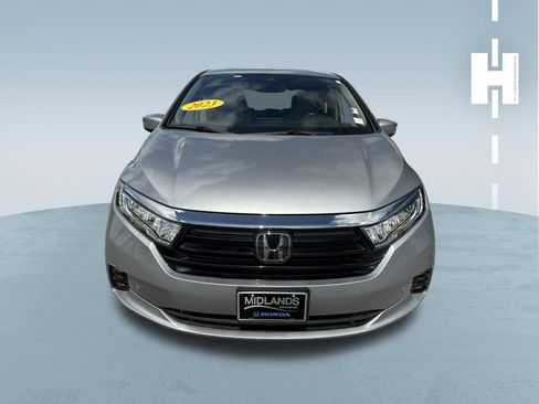Used 2023 Honda Odyssey Touring image 2