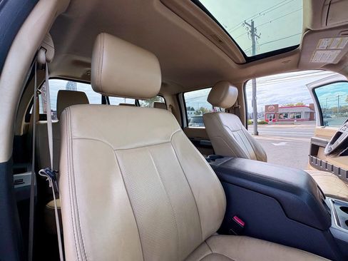 Used 2013 Ford F250 Lariat w/ Lariat Ultimate Pkg image 32