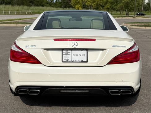 Used 2013 Mercedes-Benz SL 63 AMG image 12
