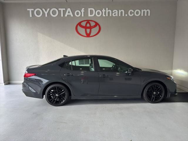 Certified 2026 Toyota Camry SE w/ Convenience Package FWD image 1