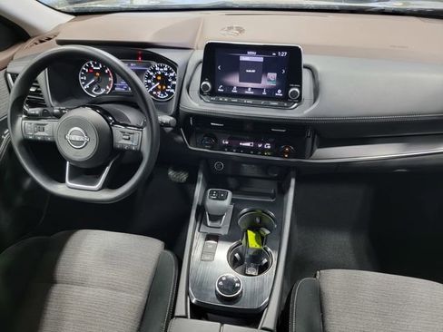 Used 2022 Nissan Rogue SV AWD/4WD image 30