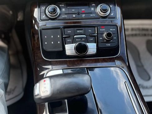 Used 2011 Audi A8 L 4.2 image 16
