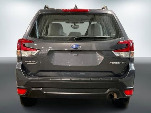 Used 2023 Subaru Forester image 4