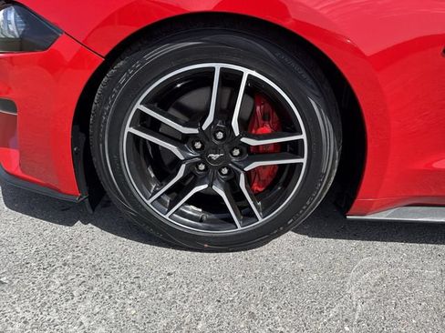 Used 2022 Ford Mustang GT Premium w/ Equipment Group 401A RWD image 10