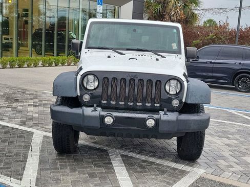 Used 2016 Jeep Wrangler Sport image 8